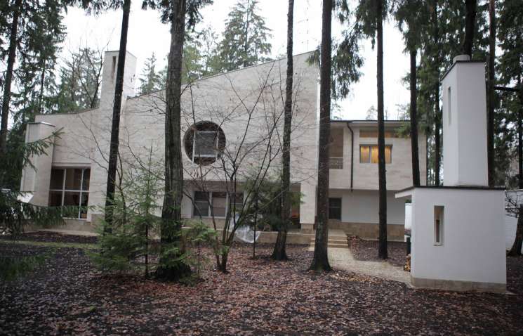 HOUSE FACADE RECONSTRUCTION. CANOPY — 2